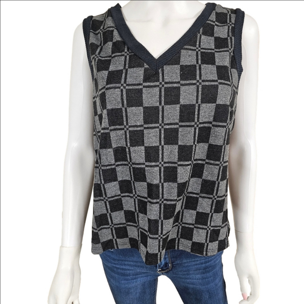 B-Wear Sleeveless V-Neck Sweater Vest Size XL - Picture 3 of 11